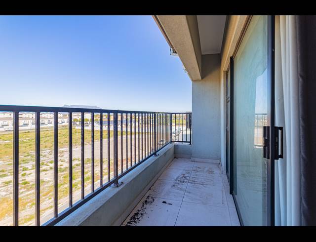 3 BEDROOM APARTMENT TO LET IN SANDOWN